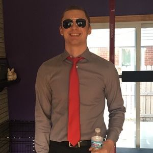 Meet your Posher, Alex